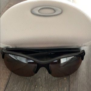 OAKLEY sunglasses